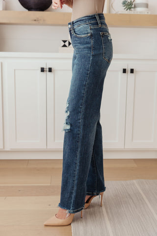 High Rise Magic Distressed Straight Jeans